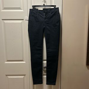 Black skinny jeans